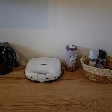 Evita سفوروناتا