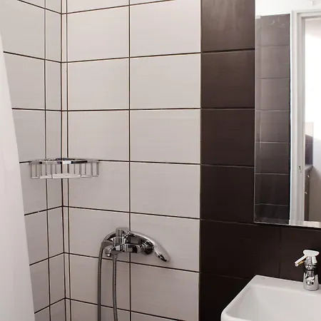 Evita Apartment Svoronata